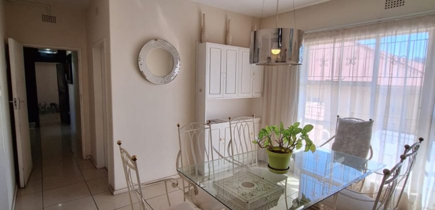 Huge five bedroom duplex in Kensington Johannesburg