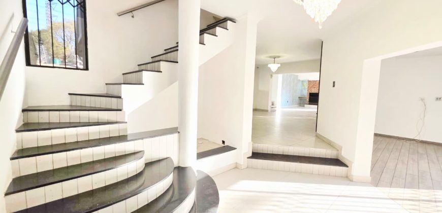 Spacious 4-Bedroom Family Home