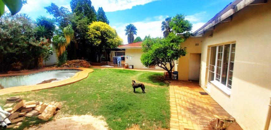 Investment Opportunity – 3-Bedroom Home with Income-Generating Units