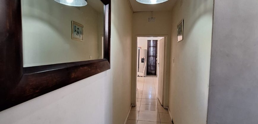 Huge five bedroom duplex in Kensington Johannesburg