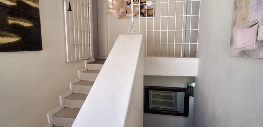 Huge five bedroom duplex in Kensington Johannesburg