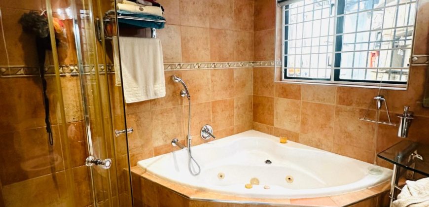 4 BEDROOM HOUSE FOR SALE