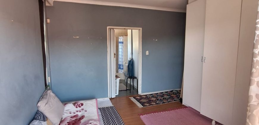 Huge five bedroom duplex in Kensington Johannesburg