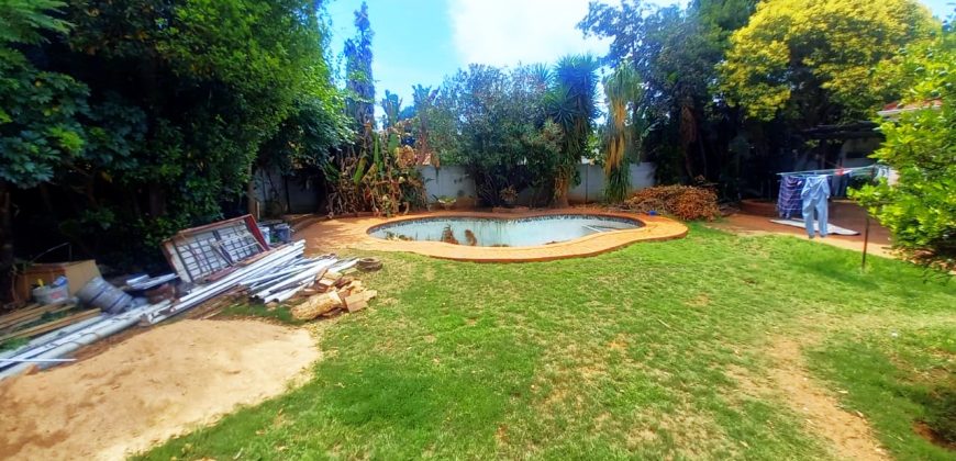 Investment Opportunity – 3-Bedroom Home with Income-Generating Units