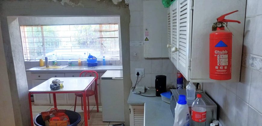 Investment Opportunity – 3-Bedroom Home with Income-Generating Units