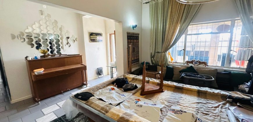 4 BEDROOM HOUSE FOR SALE