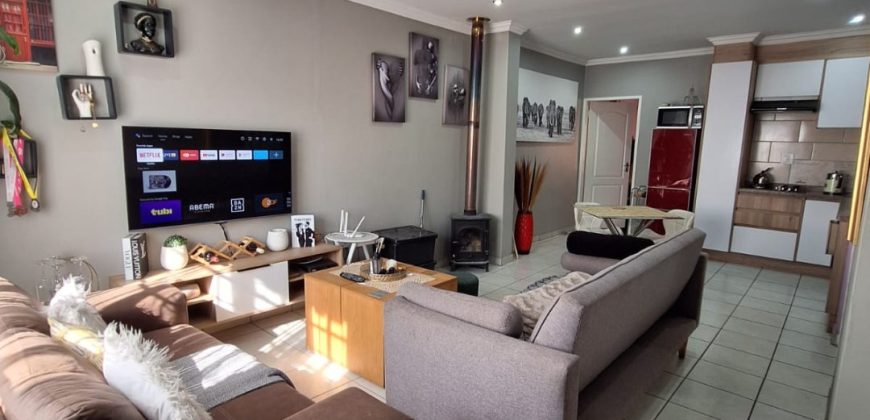 Huge five bedroom duplex in Kensington Johannesburg