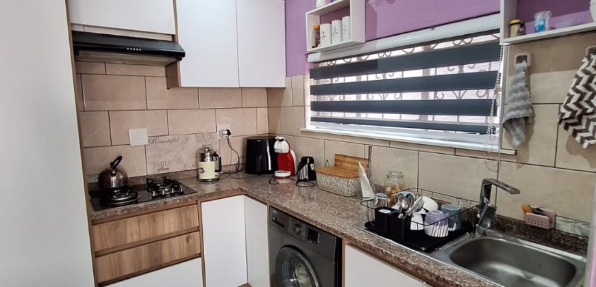 Huge five bedroom duplex in Kensington Johannesburg