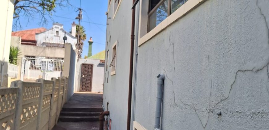Huge five bedroom duplex in Kensington Johannesburg