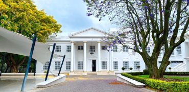 The White House facility is second to none it’s an Experience unparalleled luxury and style in a home that defines contemporary elegance.