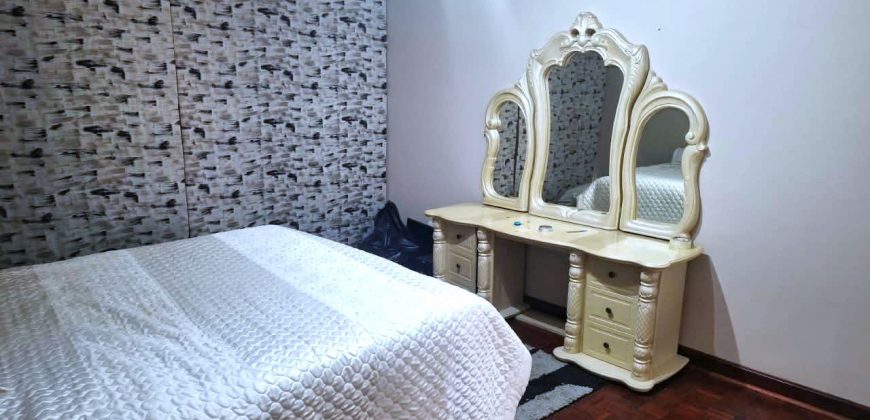 Modern and well maintained 1.5 bedroom apartment.