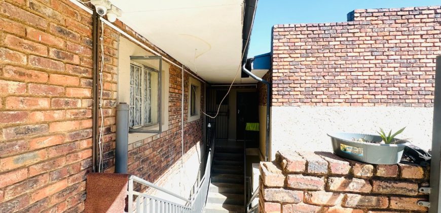 Investment property in Bezuidenhout Valley