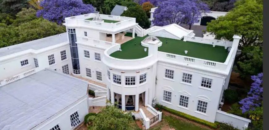 The White House facility is second to none it’s an Experience unparalleled luxury and style in a home that defines contemporary elegance.