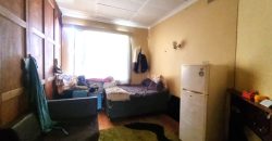 3-Bedroom House with 2 outside rooms