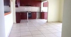 6 Bedroom family home with income cottages