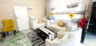 Amazing home in Kensington with income potential