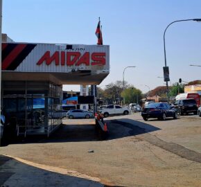 Commercial Property for Sale in Bezuidenhout Valley