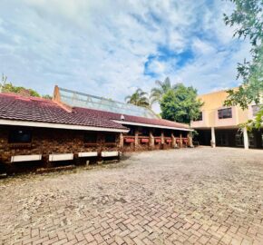 A guest house that is looking for business minded people