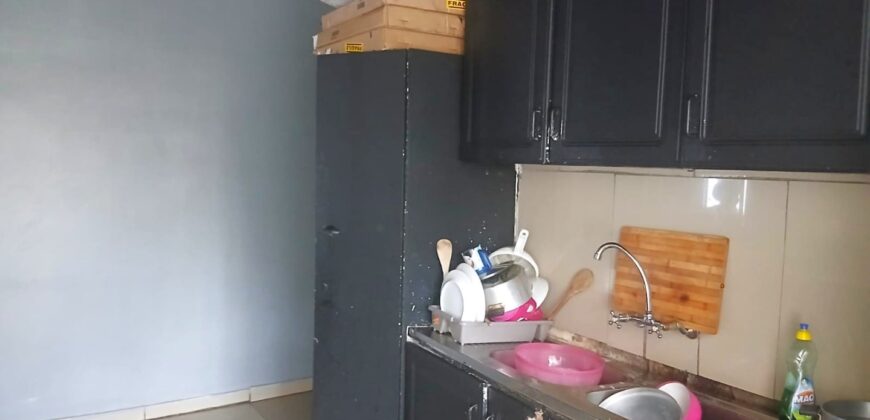 3 Bedroom house with cottages for sale.