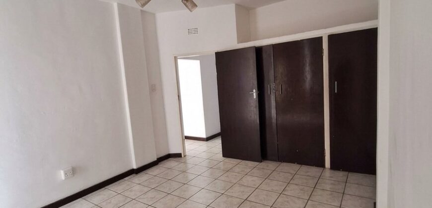 Smart 2 Bedroom Apartment in Symhurst