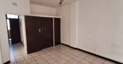 Smart 2 Bedroom Apartment in Symhurst