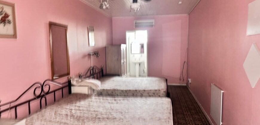 A guest house that is looking for business minded people