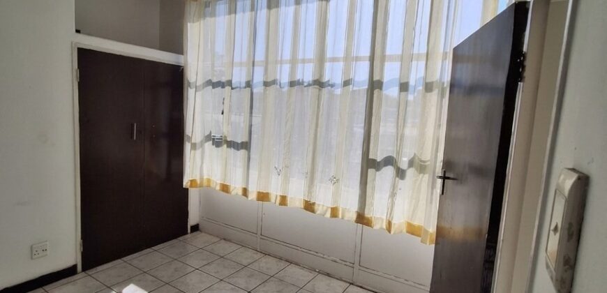 Smart 2 Bedroom Apartment in Symhurst