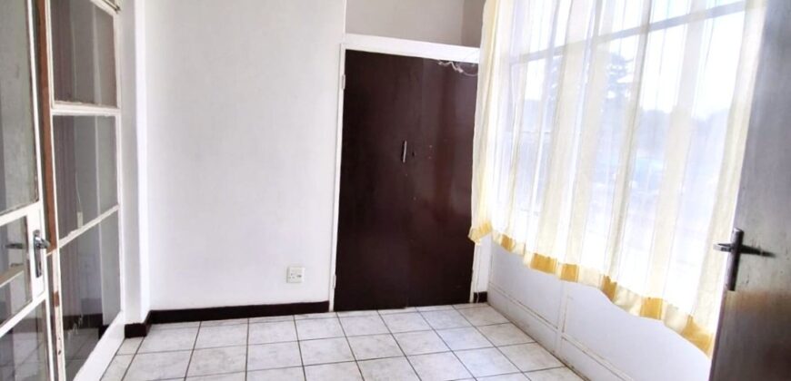 Smart 2 Bedroom Apartment in Symhurst