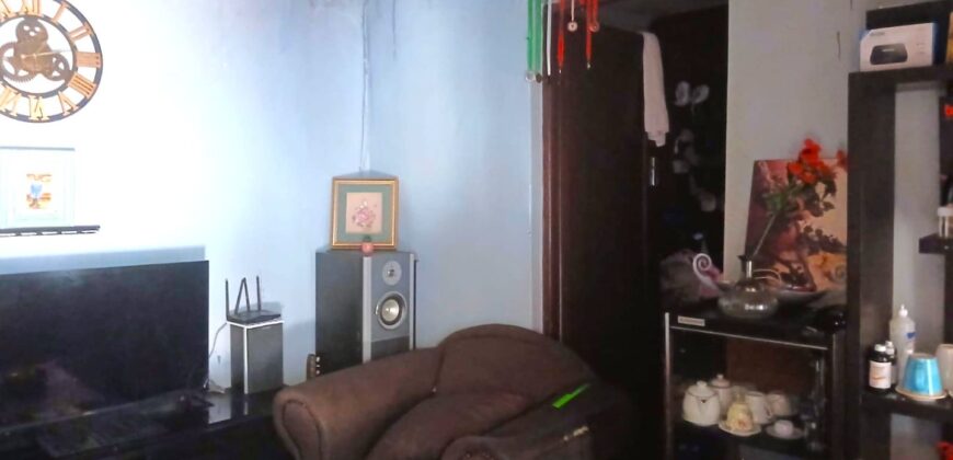 3 Bedroom house with cottages for sale.