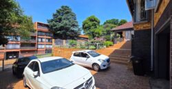 Spacious family home with a separate cottage in Cyrildene