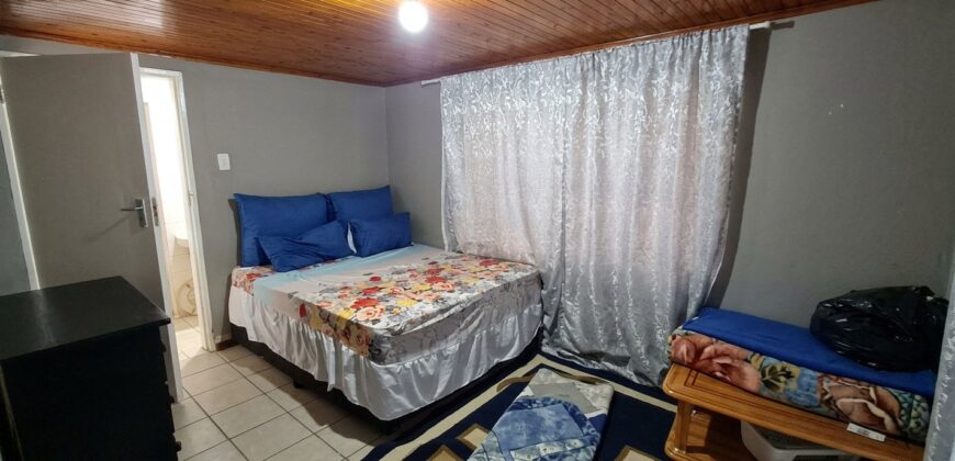 Spacious Property with Multiple Cottages in Kensington