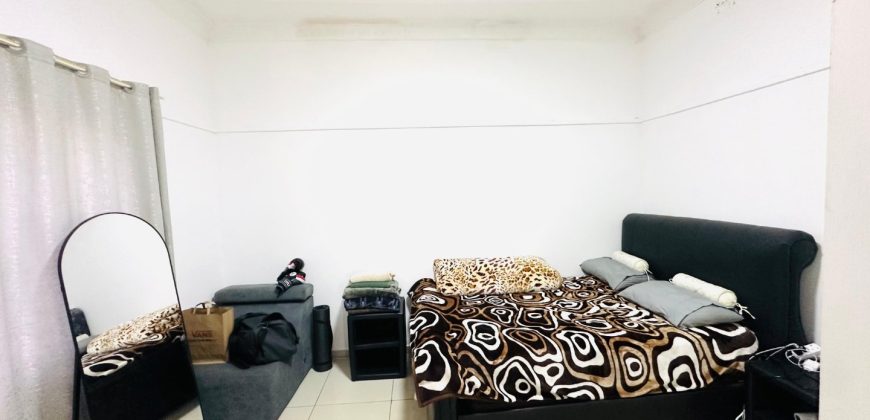 Amazing home in Kensington with income potential