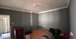 Spacious family home with a separate cottage in Cyrildene