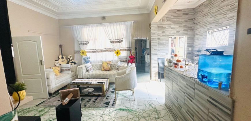 Amazing home in Kensington with income potential