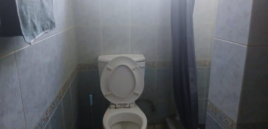 3 Bedroom house with cottages for sale.