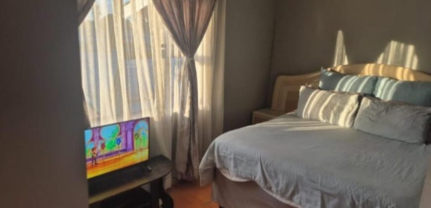 Spacious Family Home with Additional Cottages in Tedstoneville, Germiston