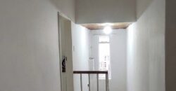Spacious Property with Multiple Cottages in Kensington